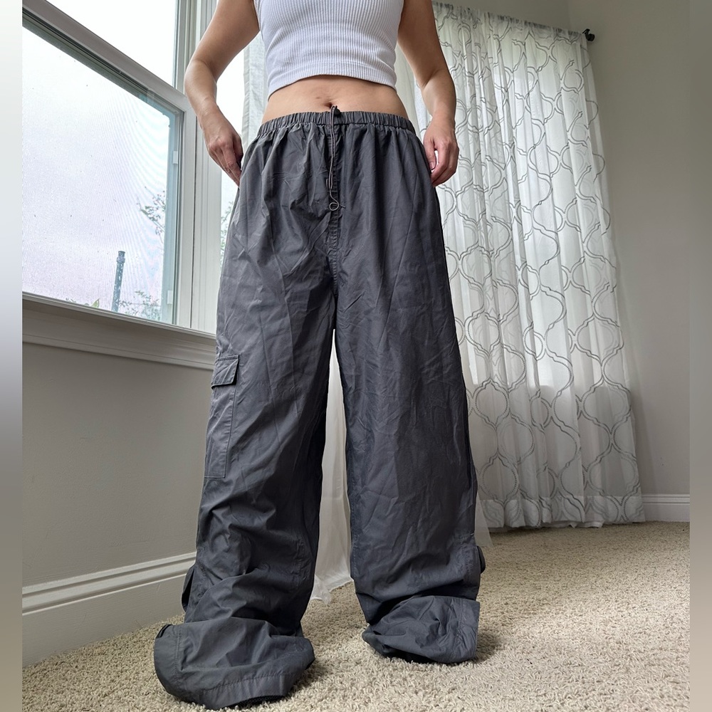 Gray Parachute Baggy Pants Gem